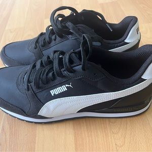 PUMA ST RUNNER V3
